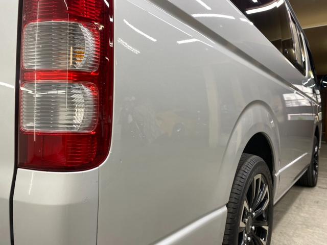 レジアスエースバン ロングＤＸ　ＧＬパッケージ　４ＷＤ・カロッツェリアメモリーナビフルセグテレビ・ＣＤ・ＤＶＤ・Ｂｌｕｅｔｏｏｔｈ・バックカメラ・社外１７インチ・ＳＯＲＥＸヒッチメンバー・リヤヒーター・キーレス・寒冷地仕様・６人乗り（22枚目）