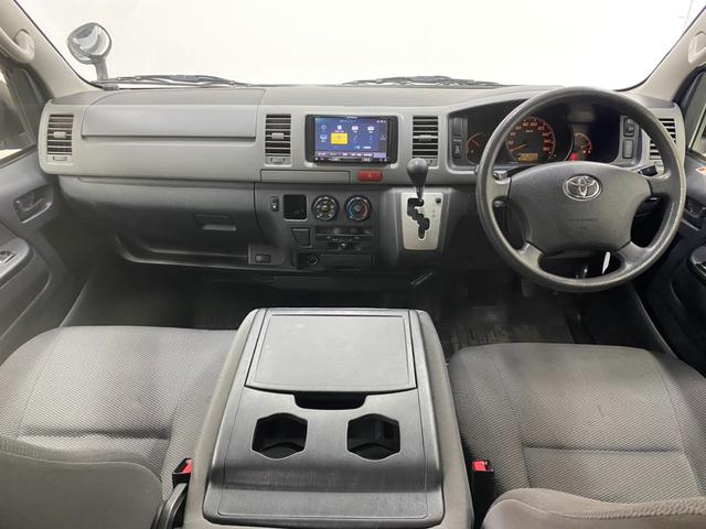 レジアスエースバン ロングＤＸ　ＧＬパッケージ　４ＷＤ・カロッツェリアメモリーナビフルセグテレビ・ＣＤ・ＤＶＤ・Ｂｌｕｅｔｏｏｔｈ・バックカメラ・社外１７インチ・ＳＯＲＥＸヒッチメンバー・リヤヒーター・キーレス・寒冷地仕様・６人乗り（44枚目）