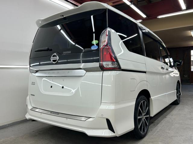 セレナ ハイウェイスター　ＶセレクションＩＩ　４ＷＤ・純正ＳＤツインモニター・ＣＤ・ＤＶＤ・Ｂｌｕｅｔｏｏｔｈ・アラウンドビューモニター・両側パワースライドドア・プロパイロット・衝突軽減ブレーキ・横滑り防止装置・クリアランスソナー・ＥＴＣ（15枚目）