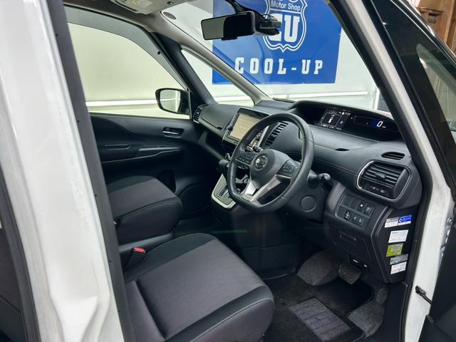 セレナ ハイウェイスター　ＶセレクションＩＩ　４ＷＤ・純正ＳＤツインモニター・ＣＤ・ＤＶＤ・Ｂｌｕｅｔｏｏｔｈ・アラウンドビューモニター・両側パワースライドドア・プロパイロット・衝突軽減ブレーキ・横滑り防止装置・クリアランスソナー・ＥＴＣ（46枚目）