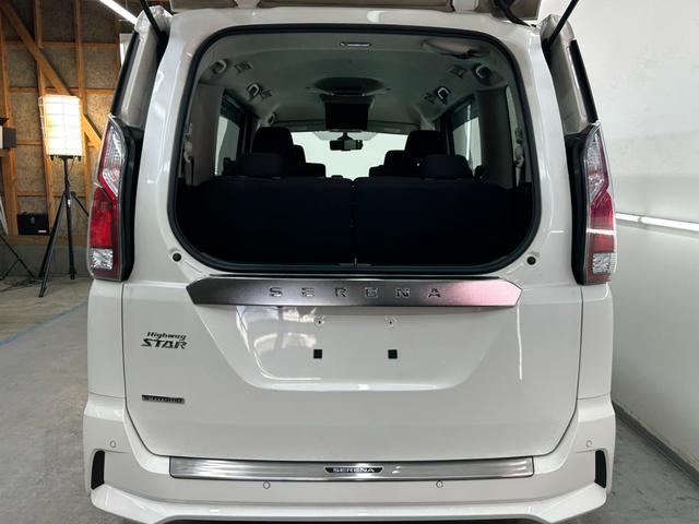セレナ ハイウェイスター　ＶセレクションＩＩ　４ＷＤ・純正ＳＤツインモニター・ＣＤ・ＤＶＤ・Ｂｌｕｅｔｏｏｔｈ・アラウンドビューモニター・両側パワースライドドア・プロパイロット・衝突軽減ブレーキ・横滑り防止装置・クリアランスソナー・ＥＴＣ（72枚目）