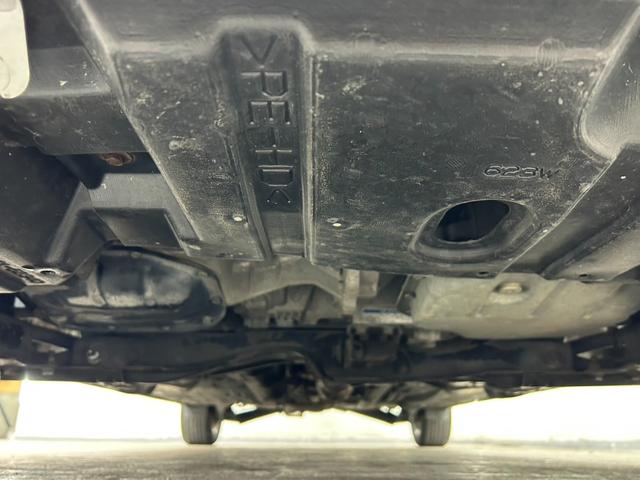 シエンタ Ｘ　４ＷＤ・イクリプスメモリーナビフルセグテレビ・ＣＤ・ＤＶＤ・Ｂｌｕｅｔｏｏｔｈ・パワースライドドア・横滑り防止装置・ライトレベライザー・キーレスエントリー・６人乗り・ＥＴＣ（31枚目）