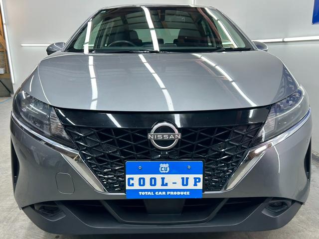 ノート Ｘ　ＦＯＵＲ　４ＷＤ・社外メモリーナビゲーション・Ｂｌｕｅｔｏｏｔｈ・バックカメラ・衝突軽減ブレーキ・横滑り防止・ステアリングヒーター・プッシュスタート・ライトレベライザー・ステアリングヒーターＥＴＣ・レンタアップ（3枚目）