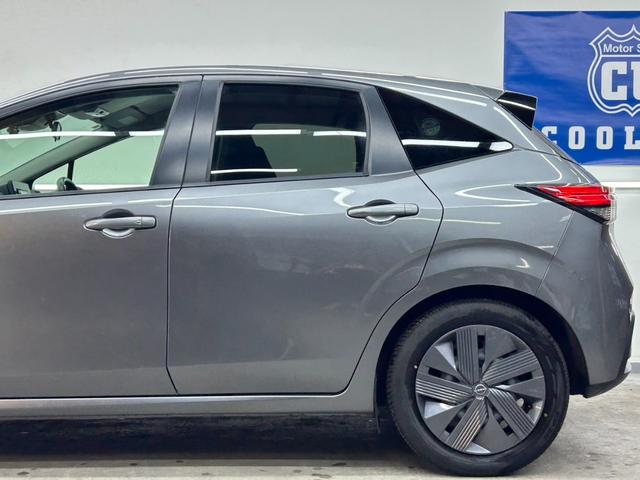 ノート Ｘ　ＦＯＵＲ　４ＷＤ・社外メモリーナビゲーション・Ｂｌｕｅｔｏｏｔｈ・バックカメラ・衝突軽減ブレーキ・横滑り防止・ステアリングヒーター・プッシュスタート・ライトレベライザー・ステアリングヒーターＥＴＣ・レンタアップ（11枚目）