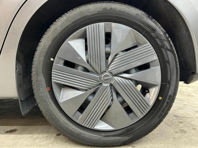 ノート Ｘ　ＦＯＵＲ　４ＷＤ・社外メモリーナビゲーション・Ｂｌｕｅｔｏｏｔｈ・バックカメラ・衝突軽減ブレーキ・横滑り防止・ステアリングヒーター・プッシュスタート・ライトレベライザー・ステアリングヒーターＥＴＣ・レンタアップ（40枚目）