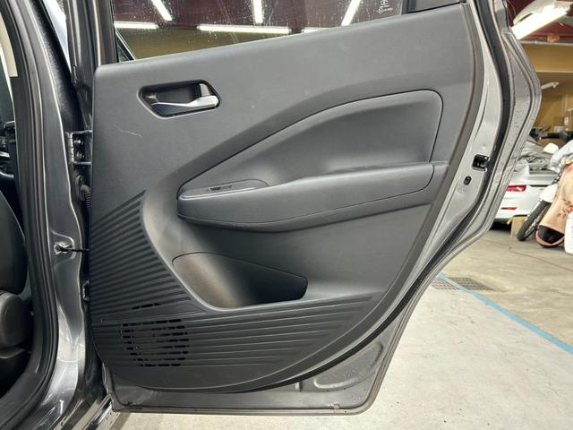 ノート Ｘ　ＦＯＵＲ　４ＷＤ・社外メモリーナビゲーション・Ｂｌｕｅｔｏｏｔｈ・バックカメラ・衝突軽減ブレーキ・横滑り防止・ステアリングヒーター・プッシュスタート・ライトレベライザー・ステアリングヒーターＥＴＣ・レンタアップ（43枚目）