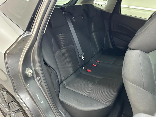 ノート Ｘ　ＦＯＵＲ　４ＷＤ・社外メモリーナビゲーション・Ｂｌｕｅｔｏｏｔｈ・バックカメラ・衝突軽減ブレーキ・横滑り防止・ステアリングヒーター・プッシュスタート・ライトレベライザー・ステアリングヒーターＥＴＣ・レンタアップ（71枚目）