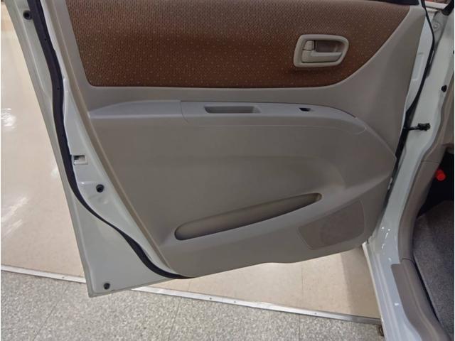 この度は当店のお車をご覧になっていただき、誠にありがとうございます。ぜひじっくりとご検討下さい。気軽にお問合せ・お見積りお待ちしております。