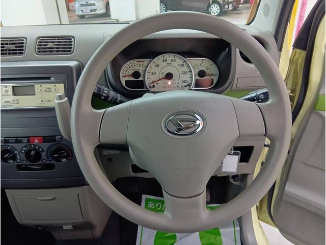 ムーヴコンテ Ｌ　４ＷＤ・Ｗエアバック・ＡＢＳ・アイドリングストップ・ライトレベライザー・ベンチシート・キーレスエントリー・社外エンジンスターター・純正ＣＤデッキ（7枚目）