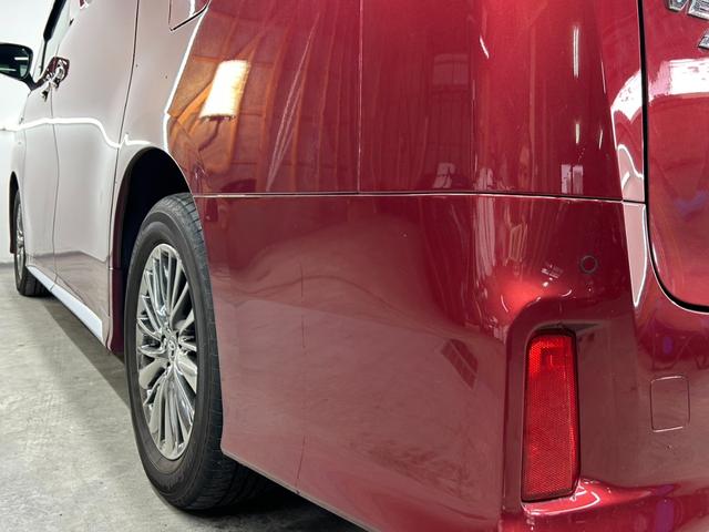 ヴェルファイアハイブリッド エグゼクティブラウンジZ 4WD・純正SDナビフルセグテレビ・Bluetooth・パノラマモニター・フリップダウンモニター・JBLサウンド・両側パワースライド・パワーバックドア・白革シート・シートヒーター・寒冷地仕様(24枚目)