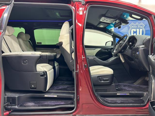 ヴェルファイアハイブリッド エグゼクティブラウンジZ 4WD・純正SDナビフルセグテレビ・Bluetooth・パノラマモニター・フリップダウンモニター・JBLサウンド・両側パワースライド・パワーバックドア・白革シート・シートヒーター・寒冷地仕様(44枚目)