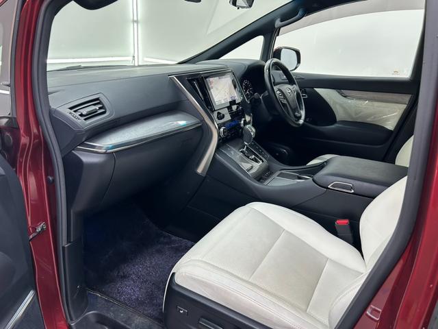 ヴェルファイアハイブリッド エグゼクティブラウンジZ 4WD・純正SDナビフルセグテレビ・Bluetooth・パノラマモニター・フリップダウンモニター・JBLサウンド・両側パワースライド・パワーバックドア・白革シート・シートヒーター・寒冷地仕様(67枚目)