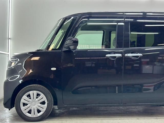 タント 　４ＷＤ・純正メモリーナビフルセグテレビ・Ｂｌｕｅｔｏｏｔｈ・バックカメラ・両側パワースライドドア・衝突軽減・横滑り防止・シートヒーター・助手席ターンシート・リアクレーン・ウィンチ・ＥＴＣ・本州仕入（9枚目）