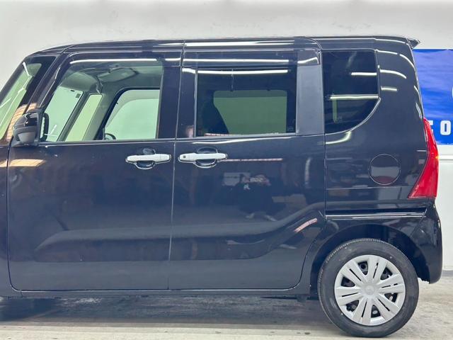 タント 　４ＷＤ・純正メモリーナビフルセグテレビ・Ｂｌｕｅｔｏｏｔｈ・バックカメラ・両側パワースライドドア・衝突軽減・横滑り防止・シートヒーター・助手席ターンシート・リアクレーン・ウィンチ・ＥＴＣ・本州仕入（11枚目）