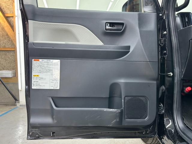 タント 　４ＷＤ・純正メモリーナビフルセグテレビ・Ｂｌｕｅｔｏｏｔｈ・バックカメラ・両側パワースライドドア・衝突軽減・横滑り防止・シートヒーター・助手席ターンシート・リアクレーン・ウィンチ・ＥＴＣ・本州仕入（42枚目）