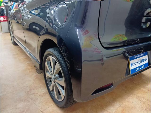 デイズ ハイウェイスター　Ｇターボ　ターボ・４ＷＤ・カロッエリアメモリーナビフルセグテレビ・アラウンドビューモニター・Ｂｌｕｅｔｏｏｔｈ・ＤＶＤ・ＣＤ・運転席シートヒーター・インテリジェントキー・プッシュスタート・キセノンライト（12枚目）