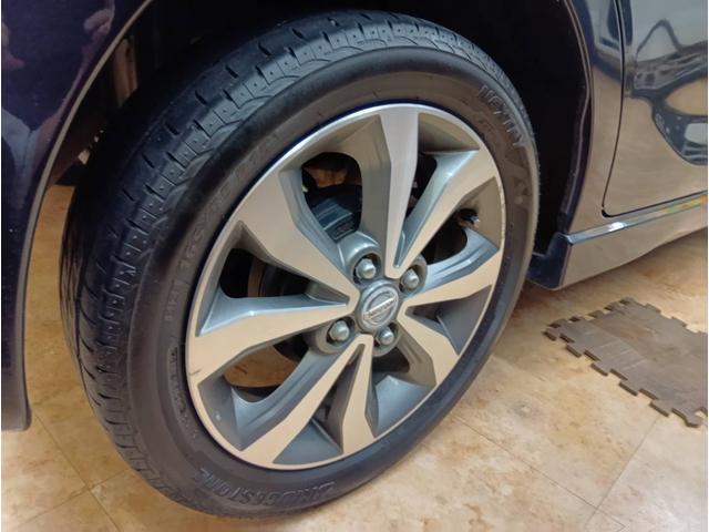 デイズ ハイウェイスター　Ｇターボ　ターボ・４ＷＤ・カロッエリアメモリーナビフルセグテレビ・アラウンドビューモニター・Ｂｌｕｅｔｏｏｔｈ・ＤＶＤ・ＣＤ・運転席シートヒーター・インテリジェントキー・プッシュスタート・キセノンライト（25枚目）