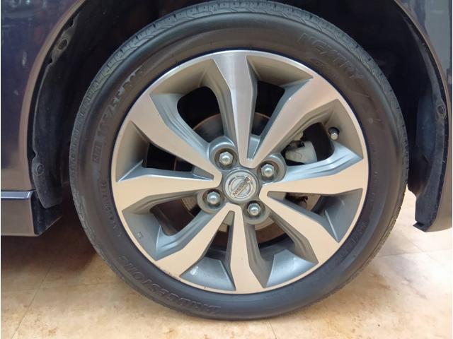 デイズ ハイウェイスター　Ｇターボ　ターボ・４ＷＤ・カロッエリアメモリーナビフルセグテレビ・アラウンドビューモニター・Ｂｌｕｅｔｏｏｔｈ・ＤＶＤ・ＣＤ・運転席シートヒーター・インテリジェントキー・プッシュスタート・キセノンライト（28枚目）