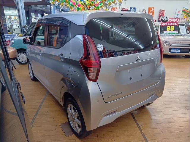 ｅＫワゴン Ｍ　４ＷＤ・純正メモリ―ナビフルセグテレビ・衝突軽減ブレーキ・横滑り防止装置・アイドリングストップ・フロントシートヒーター・ライトレベライザー・キーレスエントリー・ＥＴＣ（8枚目）