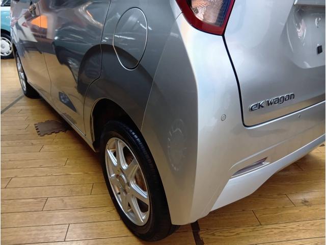 ｅＫワゴン Ｍ　４ＷＤ・純正メモリ―ナビフルセグテレビ・衝突軽減ブレーキ・横滑り防止装置・アイドリングストップ・フロントシートヒーター・ライトレベライザー・キーレスエントリー・ＥＴＣ（12枚目）