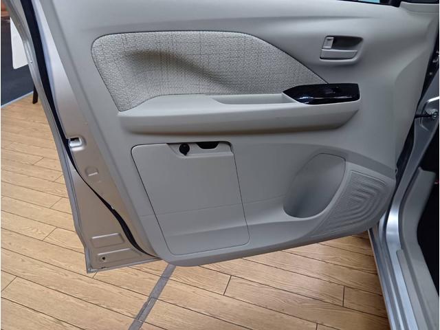 ｅＫワゴン Ｍ　４ＷＤ・純正メモリ―ナビフルセグテレビ・衝突軽減ブレーキ・横滑り防止装置・アイドリングストップ・フロントシートヒーター・ライトレベライザー・キーレスエントリー・ＥＴＣ（30枚目）