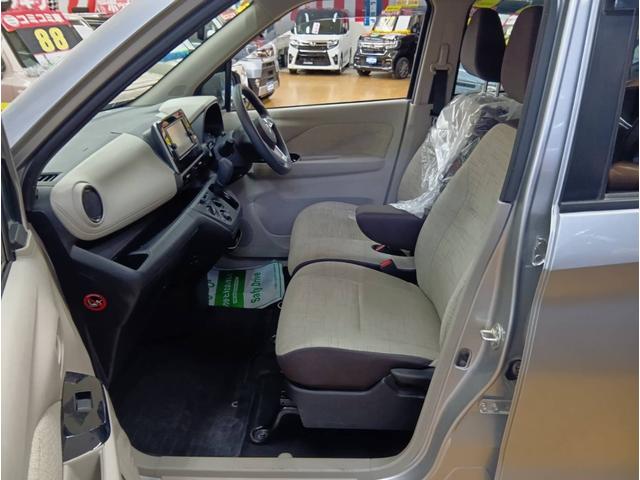 ｅＫワゴン Ｍ　４ＷＤ・純正メモリ―ナビフルセグテレビ・衝突軽減ブレーキ・横滑り防止装置・アイドリングストップ・フロントシートヒーター・ライトレベライザー・キーレスエントリー・ＥＴＣ（49枚目）