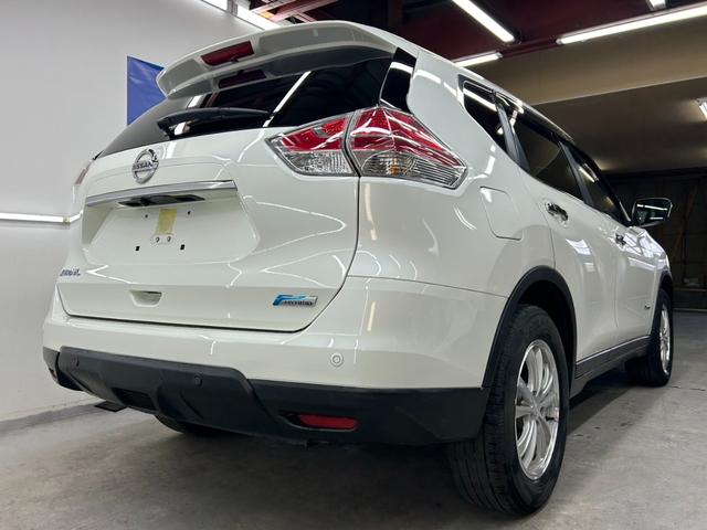 エクストレイル ２０Ｘ　ハイブリッド　エマージェンシーブレーキＰ　４ＷＤ・純ＳＤナビフルセグテレビ・ＣＤ・ＤＶＤ・バックモニター・横滑り防止装置・衝突軽減ブレーキ・レーンアシスト・クリアランスソナー・ヒルディセントコントロール・フロントシートヒーター・キセノンライト（15枚目）