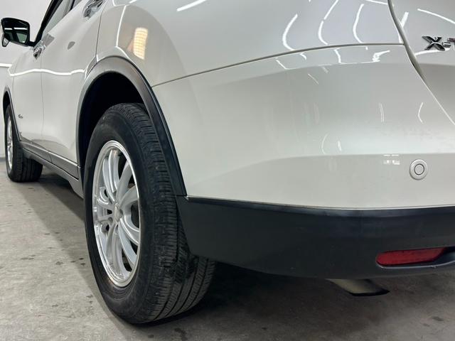 エクストレイル ２０Ｘ　ハイブリッド　エマージェンシーブレーキＰ　４ＷＤ・純ＳＤナビフルセグテレビ・ＣＤ・ＤＶＤ・バックモニター・横滑り防止装置・衝突軽減ブレーキ・レーンアシスト・クリアランスソナー・ヒルディセントコントロール・フロントシートヒーター・キセノンライト（24枚目）