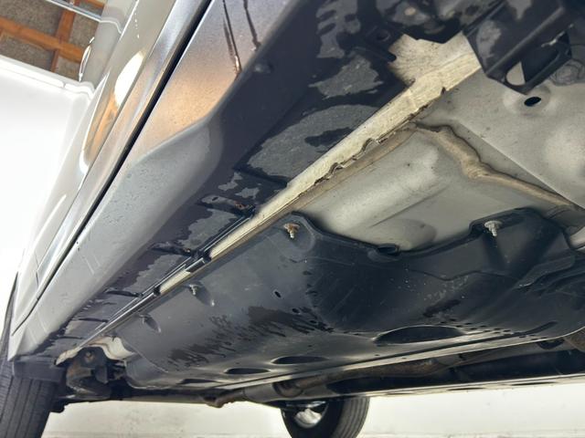 エクストレイル ２０Ｘ　ハイブリッド　エマージェンシーブレーキＰ　４ＷＤ・純ＳＤナビフルセグテレビ・ＣＤ・ＤＶＤ・バックモニター・横滑り防止装置・衝突軽減ブレーキ・レーンアシスト・クリアランスソナー・ヒルディセントコントロール・フロントシートヒーター・キセノンライト（32枚目）