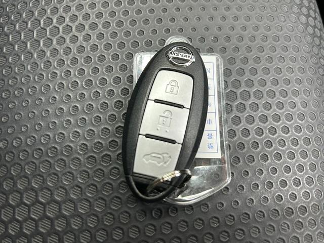 エクストレイル ２０Ｘｔｔ　エマージェンシーブレーキパッケージ　４ＷＤ・純正ＳＤナビフルセグＴＶ・Ｂｌｕｅｔｏｏｔｈ・アラウンドビューモニター・クルコン・シートヒーター・ＥＴＣ・ブラインドスポットモニター・パワーバックドア・横滑り防止装置・衝突軽減ブレーキ（63枚目）