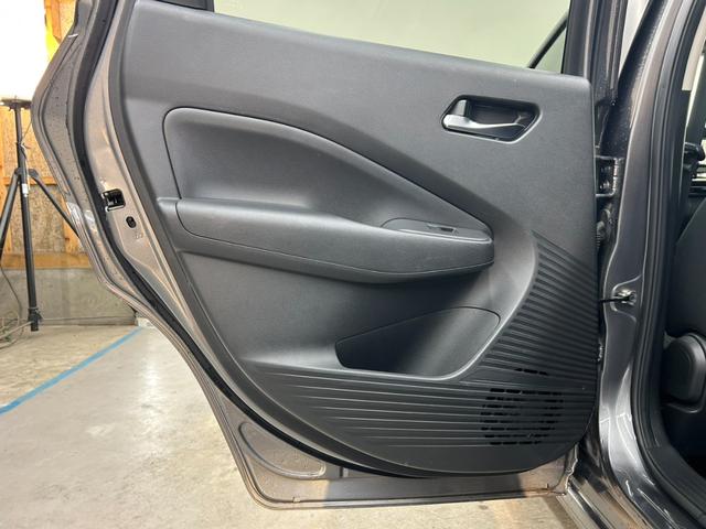 ノート Ｘ　ＦＯＵＲ　４ＷＤ・社外ディスプレイナビゲーション・Ｂｌｕｅｔｏｏｔｈ・バックカメラ・スマートキー・衝突軽減ブレーキ・横滑り防止装置・ステアリングヒーター・ＥＴＣ・クリアランスソナー・シートヒーター・レンタアップ（44枚目）