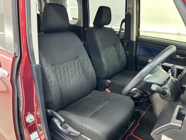 ルーミー カスタムＧ　４ＷＤ・純正ＳＤナビフルセグＴＶ・Ｂｌｕｅｔｏｏｔｈ・バックカメラ・両側パワースライドドア・クルコン・シートヒーター・ＥＴＣ・衝突軽減ブレーキ・横滑り防止装置・クリアランスソナー・アイドリングストップ（46枚目）