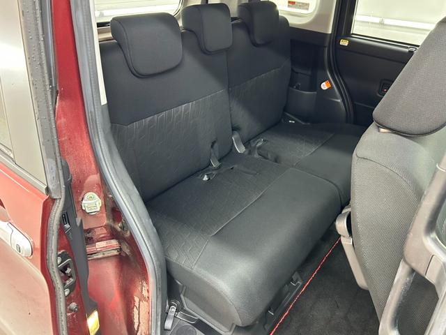 ルーミー カスタムＧ　４ＷＤ・純正ＳＤナビフルセグＴＶ・Ｂｌｕｅｔｏｏｔｈ・バックカメラ・両側パワースライドドア・クルコン・シートヒーター・ＥＴＣ・衝突軽減ブレーキ・横滑り防止装置・クリアランスソナー・アイドリングストップ（71枚目）