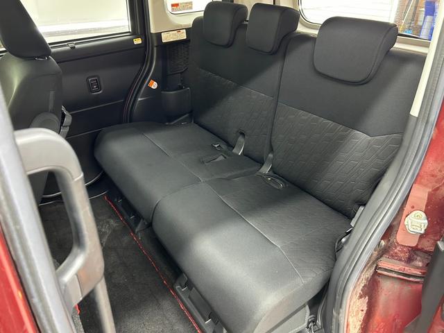 ルーミー カスタムＧ　４ＷＤ・純正ＳＤナビフルセグＴＶ・Ｂｌｕｅｔｏｏｔｈ・バックカメラ・両側パワースライドドア・クルコン・シートヒーター・ＥＴＣ・衝突軽減ブレーキ・横滑り防止装置・クリアランスソナー・アイドリングストップ（72枚目）