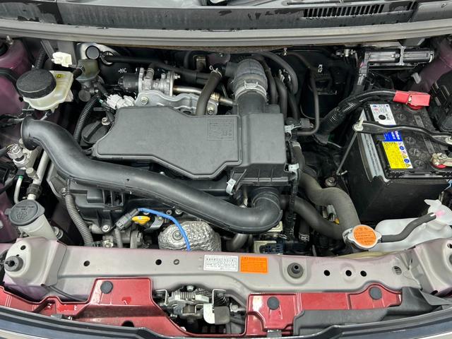 ルーミー カスタムＧ　４ＷＤ・純正ＳＤナビフルセグＴＶ・Ｂｌｕｅｔｏｏｔｈ・バックカメラ・両側パワースライドドア・クルコン・シートヒーター・ＥＴＣ・衝突軽減ブレーキ・横滑り防止装置・クリアランスソナー・アイドリングストップ（78枚目）