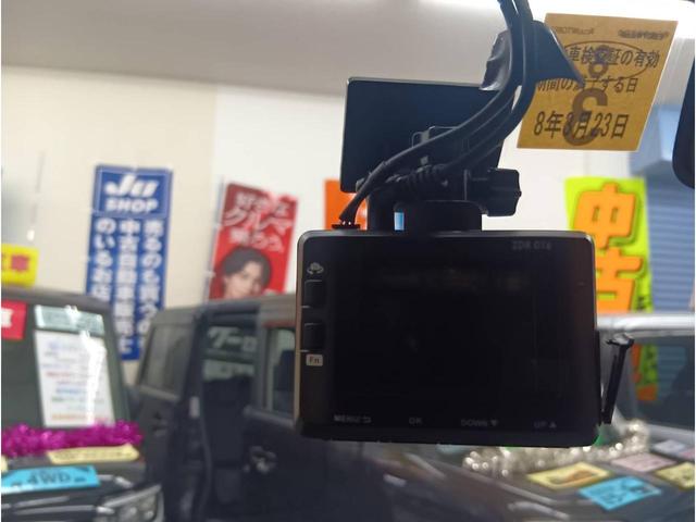 �h���C�u���R�[�_�[������f���Ɖ������L�^���Ă����h���C�u���R�[�_�[�́A���̂̍ۂɊm���ȏ؋��\�͂𔭊����Ă���܂��B