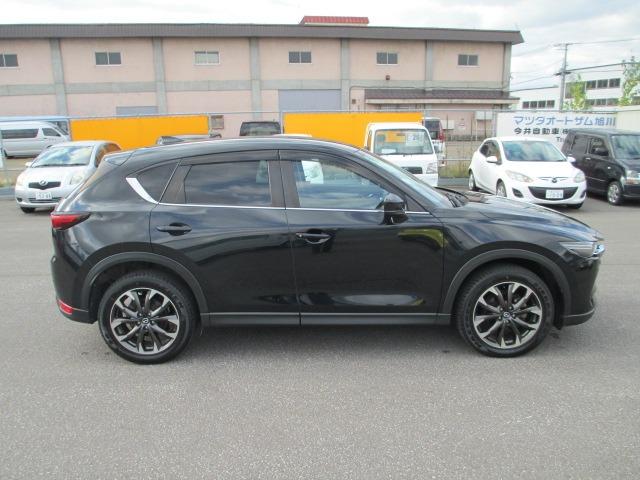 CX-5 XD プロアクティブ 4WD ディーゼルターボ 衝突被害軽減システム アイドリングストップ 全方位バックモニター パワーシート パワーバックドアー Bluetooth接続 CD/DVDプレイヤー LEDヘッドライト(13枚目)