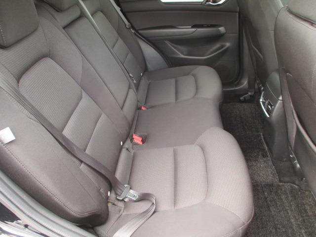 CX-5 XD プロアクティブ 4WD ディーゼルターボ 衝突被害軽減システム アイドリングストップ 全方位バックモニター パワーシート パワーバックドアー Bluetooth接続 CD/DVDプレイヤー LEDヘッドライト(23枚目)