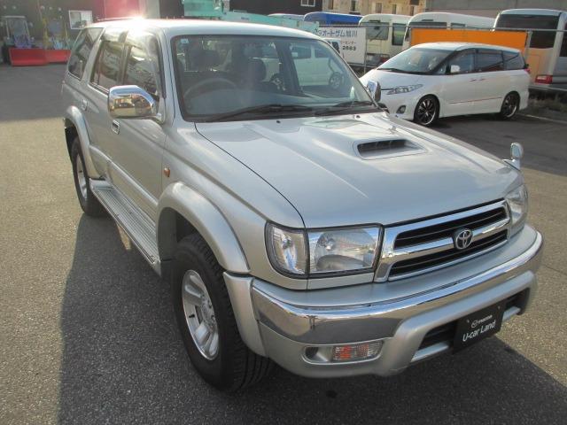 ハイラックスサーフ ＳＳＲ－Ｘ　Ｖセレクション　３０００ＣＣディーゼルターボ　切り替え付き４ＷＤ　フルノーマル車　社外セキュリティー　寒冷地仕様車　社外ＣＤプレイヤー　ドライブレコーダー（前後）　タイミングベルト交換済　禁煙車　夏冬タイヤ付き（12枚目）