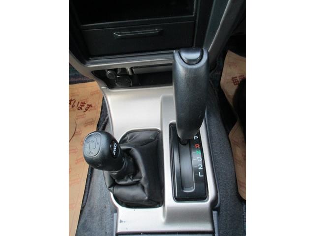 ハイラックスサーフ ＳＳＲ－Ｘ　Ｖセレクション　３０００ＣＣディーゼルターボ　切り替え付き４ＷＤ　フルノーマル車　社外セキュリティー　寒冷地仕様車　社外ＣＤプレイヤー　ドライブレコーダー（前後）　タイミングベルト交換済　禁煙車　夏冬タイヤ付き（32枚目）