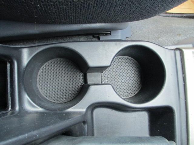 ハイラックスサーフ ＳＳＲ－Ｘ　Ｖセレクション　３０００ＣＣディーゼルターボ　切り替え付き４ＷＤ　フルノーマル車　社外セキュリティー　寒冷地仕様車　社外ＣＤプレイヤー　ドライブレコーダー（前後）　タイミングベルト交換済　禁煙車　夏冬タイヤ付き（43枚目）