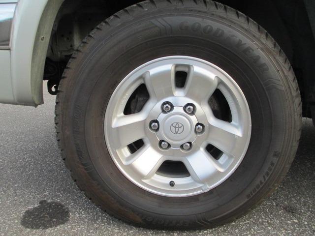 ハイラックスサーフ ＳＳＲ－Ｘ　Ｖセレクション　３０００ＣＣディーゼルターボ　切り替え付き４ＷＤ　フルノーマル車　社外セキュリティー　寒冷地仕様車　社外ＣＤプレイヤー　ドライブレコーダー（前後）　タイミングベルト交換済　禁煙車　夏冬タイヤ付き（46枚目）