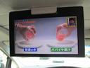アエラス　４ＷＤ　純正８インチＳＤナビ　フルセグＴＶ　バックモニター　フィリップダウンモニター　ＥＴＣ　社外エンジンスターター　ムーンルーフ　両側パワースライドドアー　パワーバックドアー　ＨＩＤヘッドライト（35枚目）