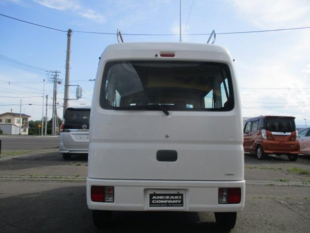 日産 ＮＶ１００クリッパーバン