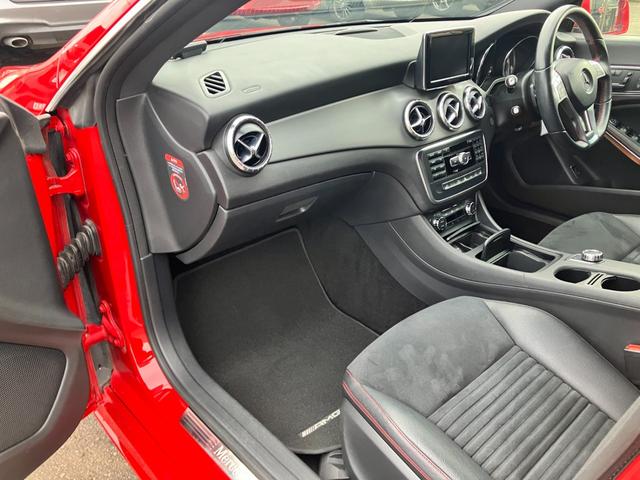 CLAクラス CLA250 4マチック 純正ナビ DVD フルセグ ブルートゥースオーディオ バックカメラ ETC 前席パワーシート 前席シートヒーター 前後ドライブレコーダー ディスチャージライト AMG18インチアルミ(31枚目)