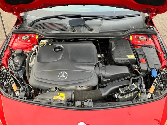 CLAクラス CLA250 4マチック 純正ナビ DVD フルセグ ブルートゥースオーディオ バックカメラ ETC 前席パワーシート 前席シートヒーター 前後ドライブレコーダー ディスチャージライト AMG18インチアルミ(52枚目)