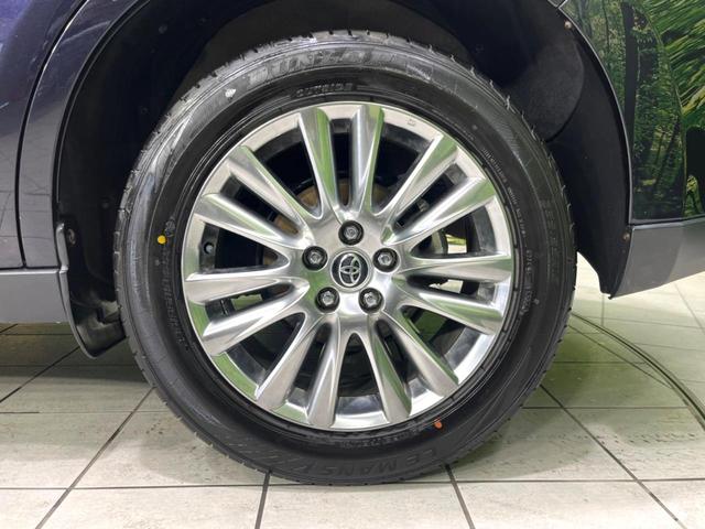 ハリアーハイブリッド プレミアム　４ＷＤ　メーカーナビ　電動リアゲート　寒冷地仕様　バックカメラ　衝突軽減　レーダークルーズ　パワーシート　ドラレコ　ＬＥＤシーケンシャルライト　オートハイビーム　ウッドコンビステアリング（23枚目）