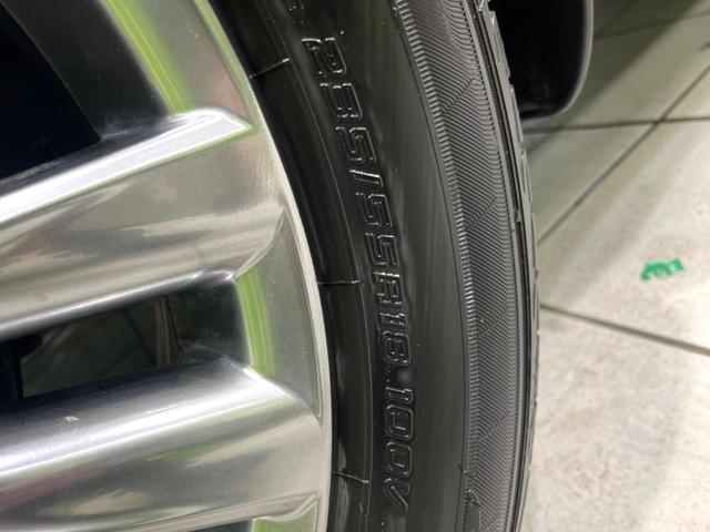 ハリアーハイブリッド プレミアム　４ＷＤ　メーカーナビ　電動リアゲート　寒冷地仕様　バックカメラ　衝突軽減　レーダークルーズ　パワーシート　ドラレコ　ＬＥＤシーケンシャルライト　オートハイビーム　ウッドコンビステアリング（25枚目）