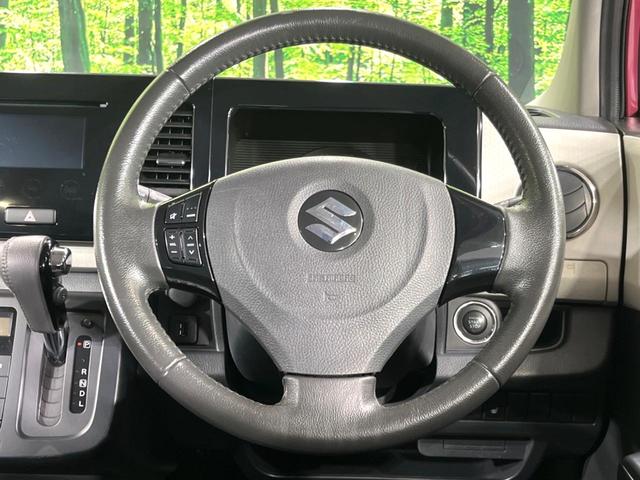 ＭＲワゴン １０ｔｈアニバーサリー　リミテッド　４ＷＤ　オーディオ　寒冷地仕様　シートヒーター　スマートキー　ＨＩＤヘッド　オートライト　オートエアコン　純正１４インチアルミ　ステアリングスイッチ　革巻きステアリング（12枚目）