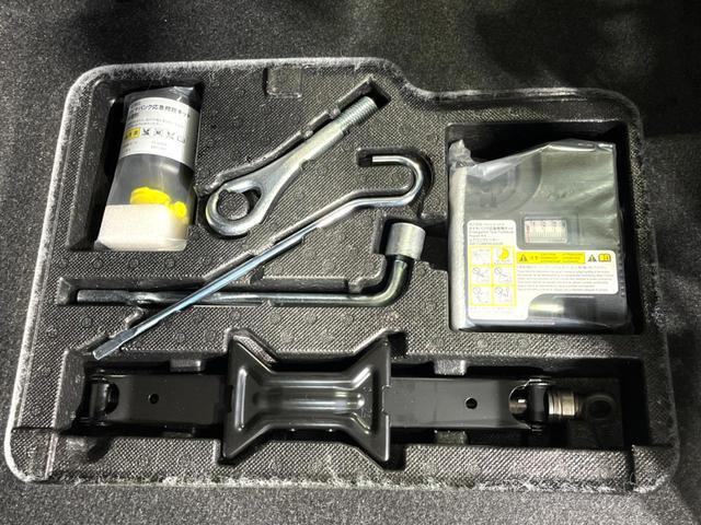 ルーミー カスタムＧ　４ＷＤ　両側電動ドア　ＳＤナビ　バックカメラ　寒冷地仕様　衝突軽減　レーダークルーズ　禁煙車　コーナーセンサー　ＬＥＤライト・フォグ　オートライト　ＥＴＣ　電子パーキング　　純正１４インチＡＷ（58枚目）